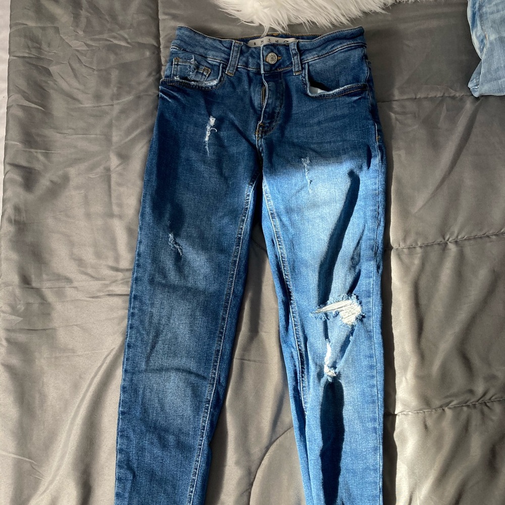 Ripped jeans
